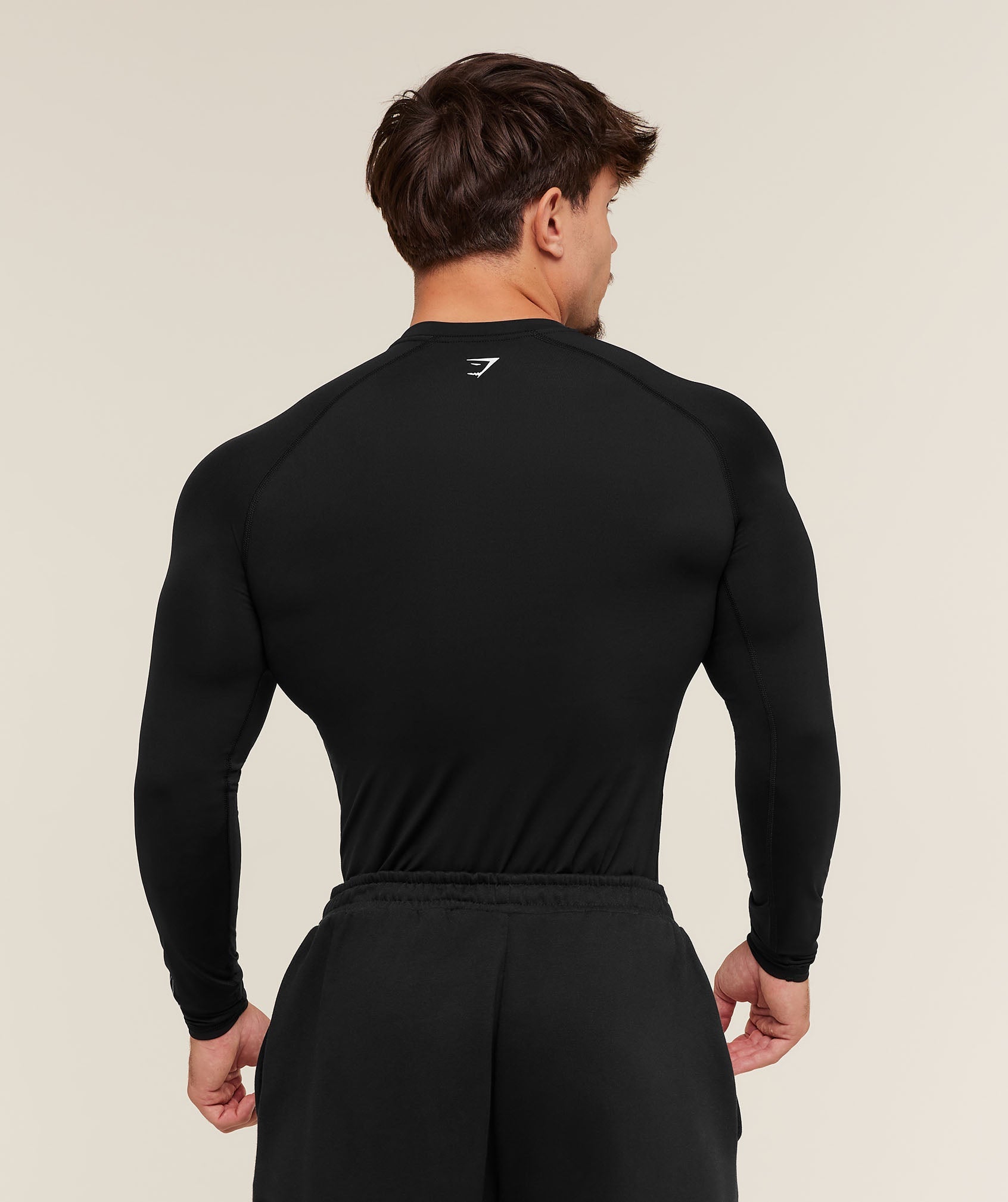 Gymshark Outline Graphic Long Sleeve Baselayer - Black