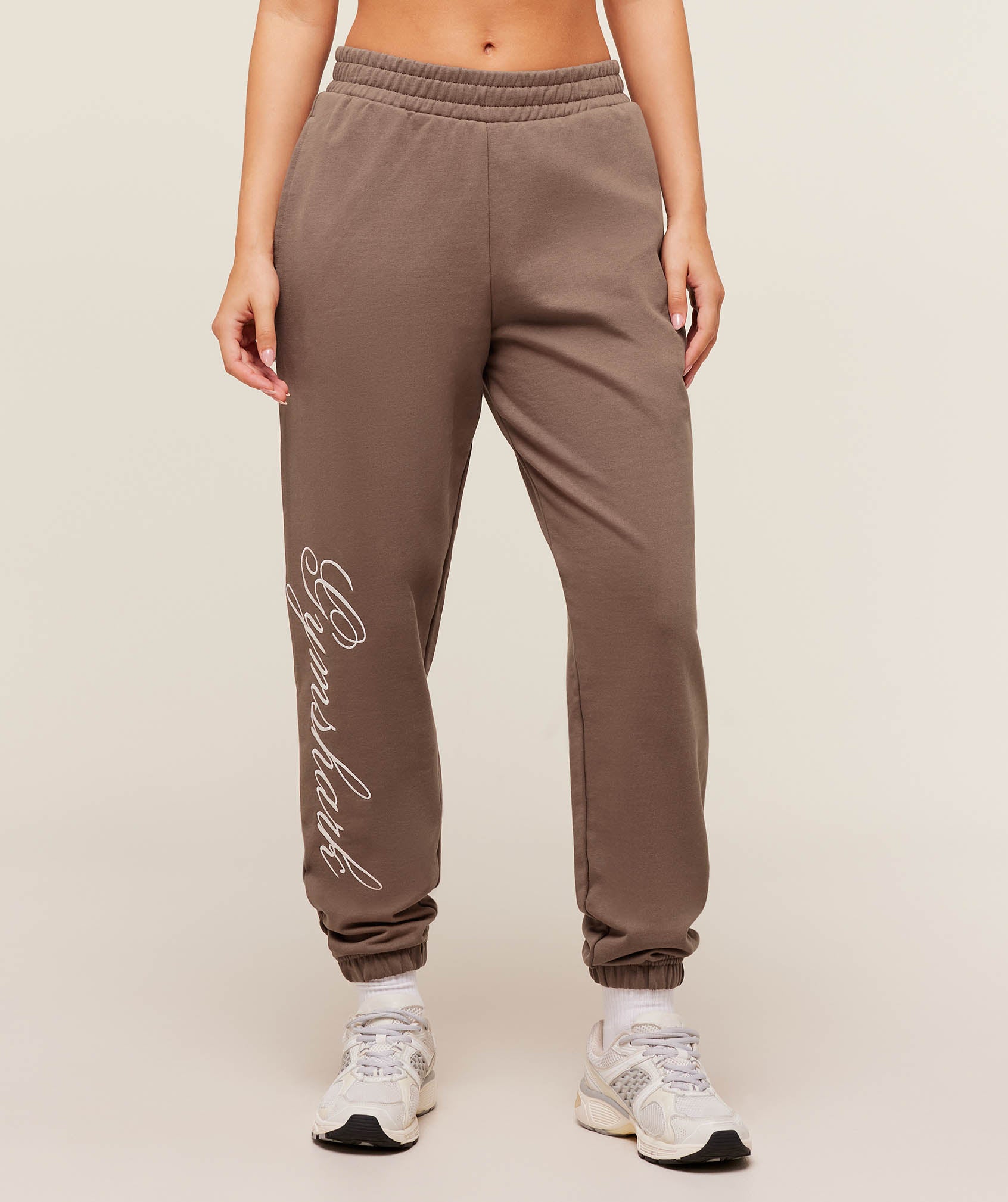 Gymshark All Seasons Graphic Jogger - Soft Brown