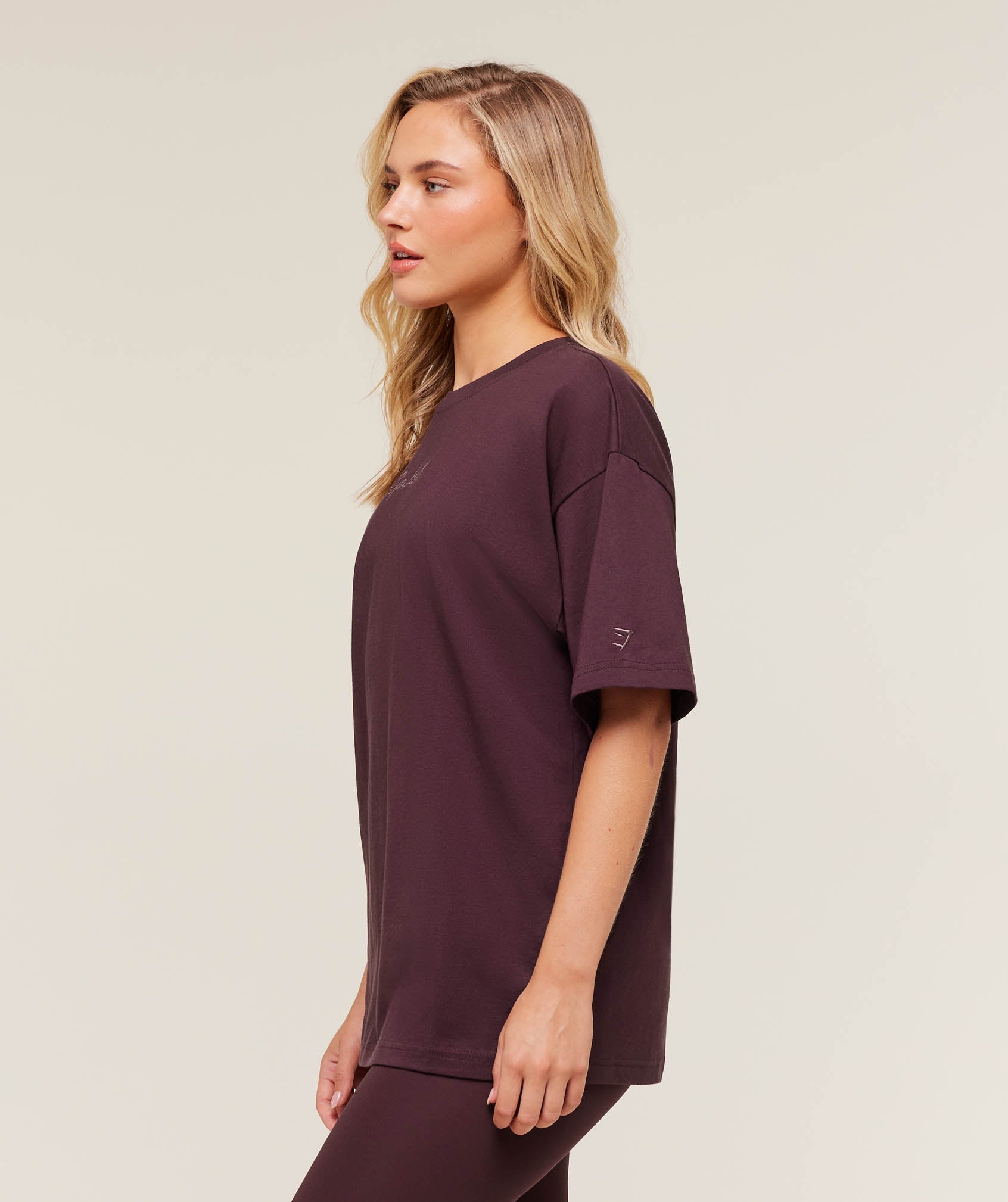 Gymshark All Seasons Graphic Short Sleeve T-Shirt - GS Cherry Purple