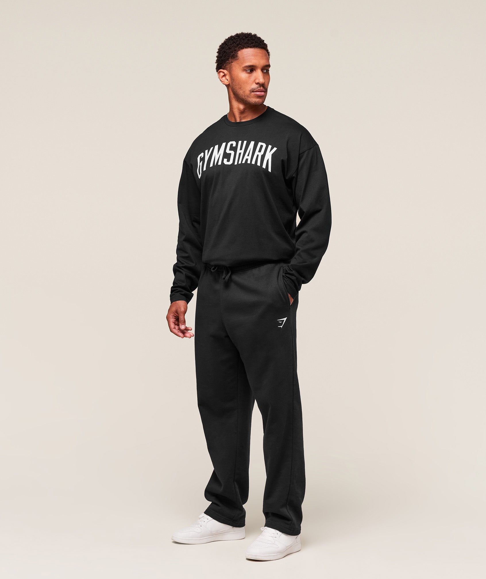 Gymshark Worn Graphic Long Sleeve T-Shirt - Black