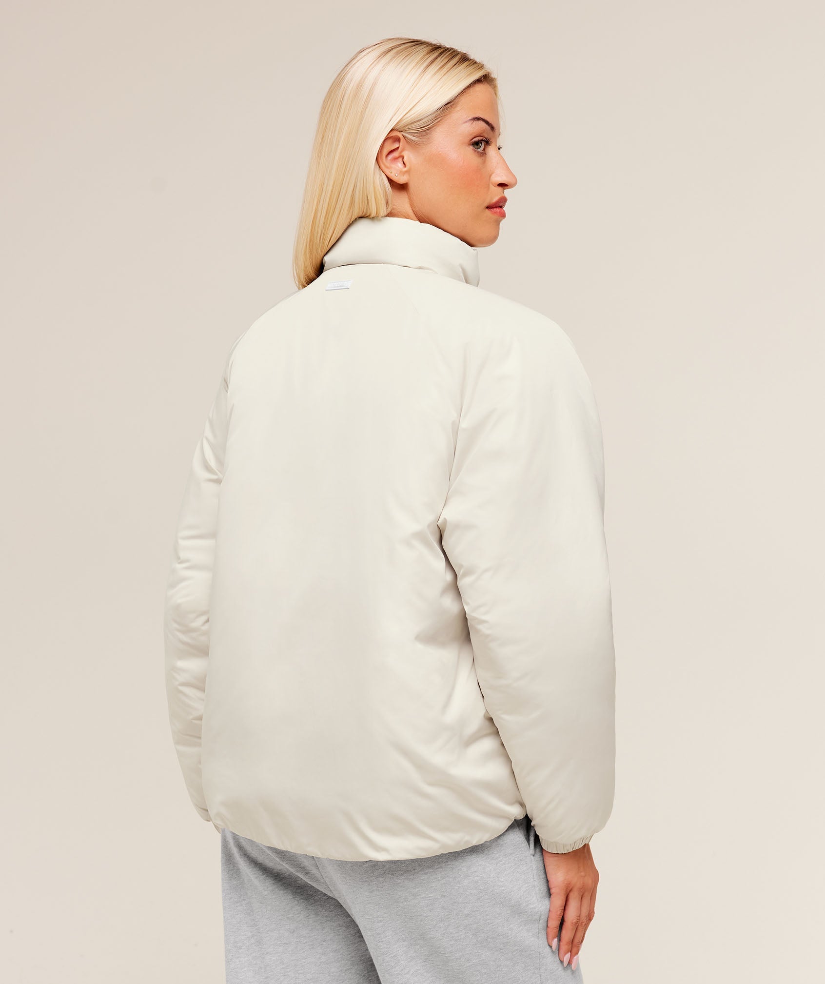 Gymshark Oversized Puffer Jacket - Oat White