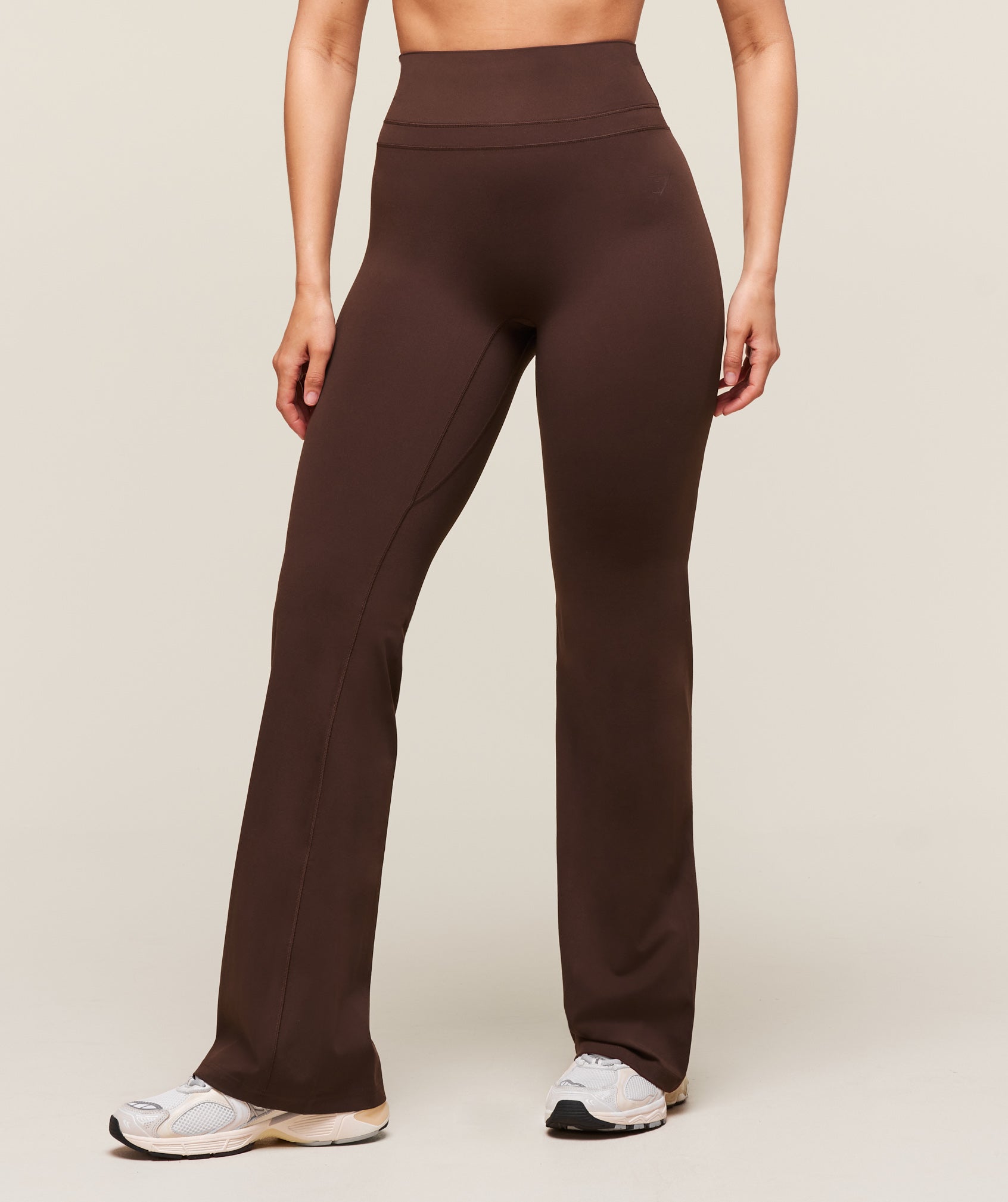 Gymshark Whitney Flared Leggings - Depth Brown