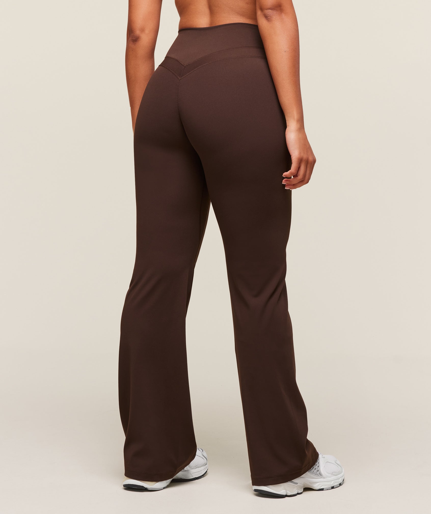 Gymshark Whitney Flared Leggings Short - Depth Brown