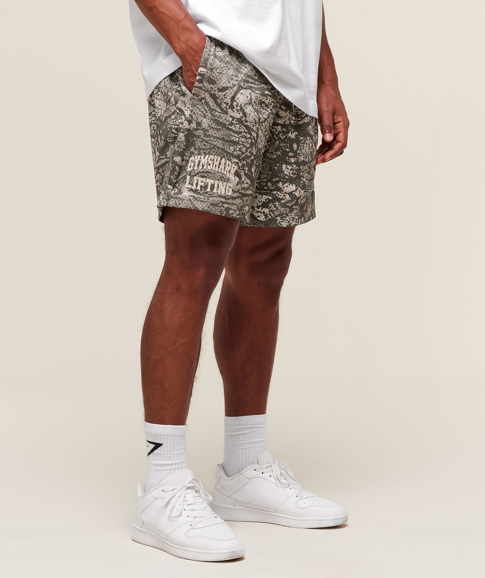 Gymshark Lifting Mesh 7" Shorts - Camo Brown