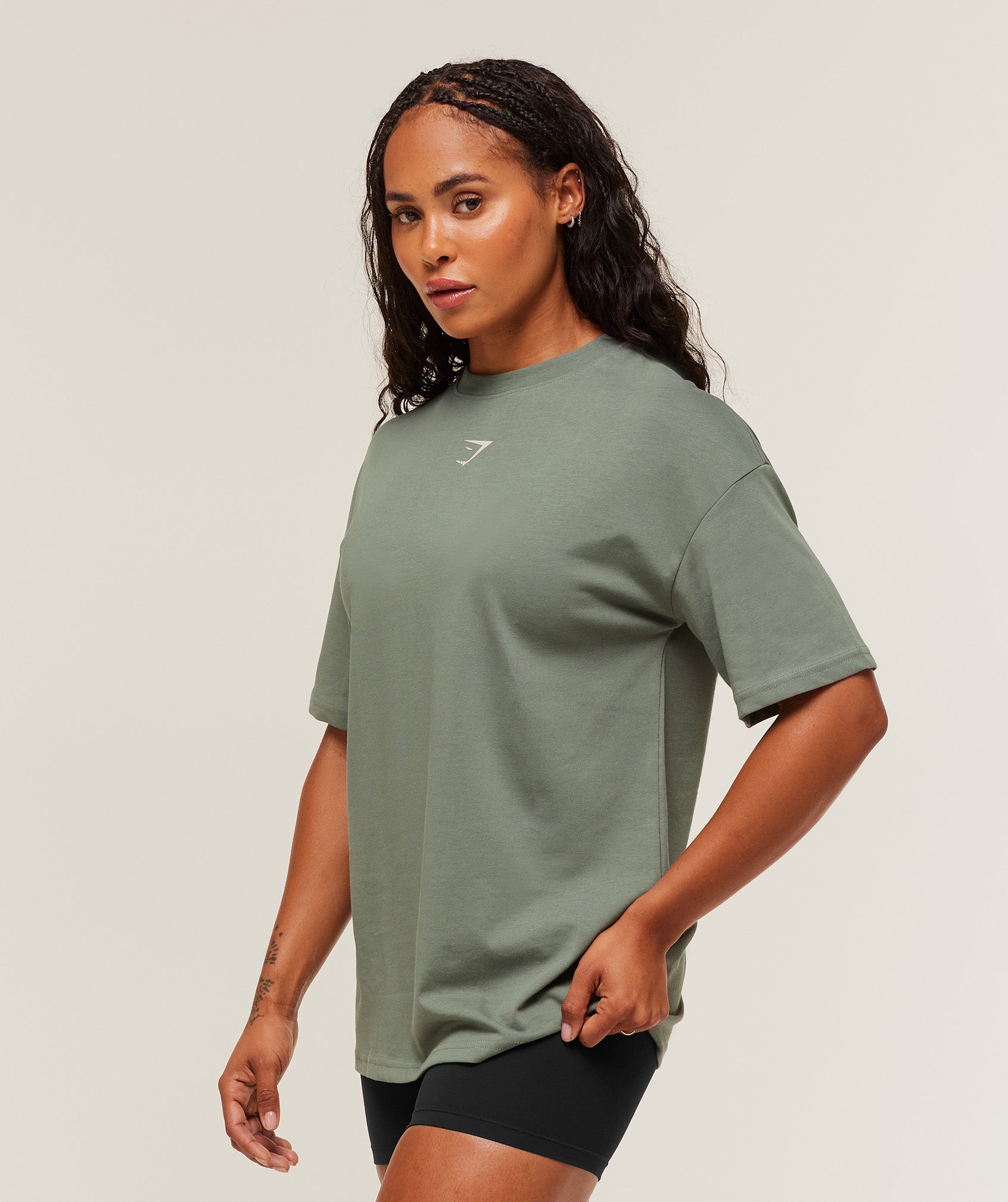 Gymshark Power Oversized T-Shirt - Unit Green/Oat White