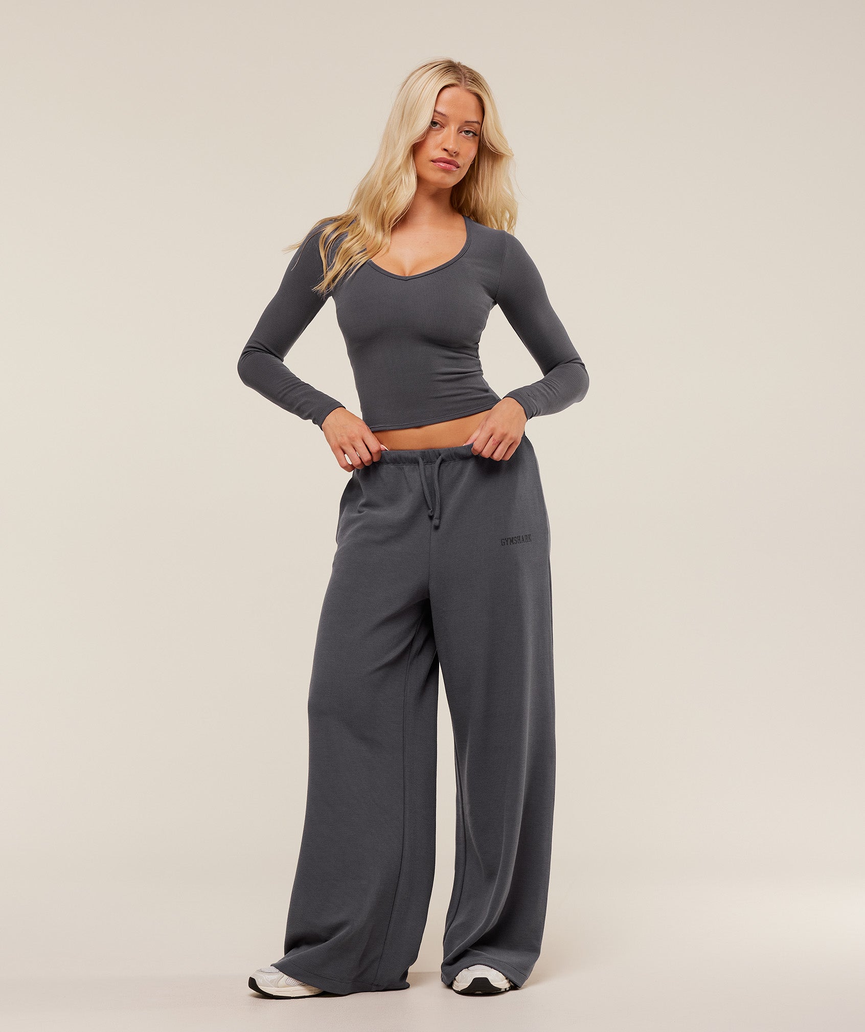 Gymshark Waffle Long Sleeve Top - Onyx Grey