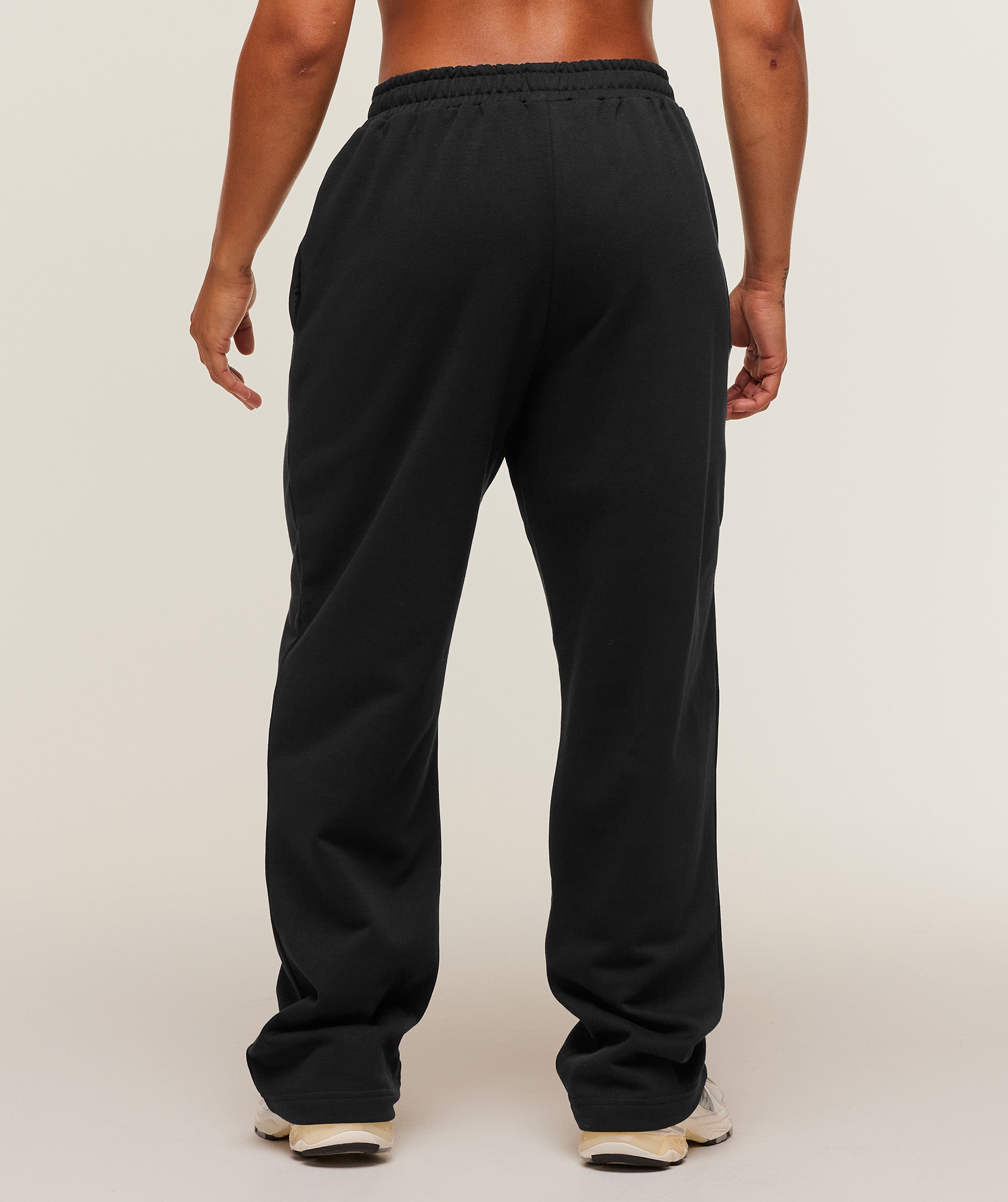 Gymshark Training Fleece Straight Leg Short Pant - Black