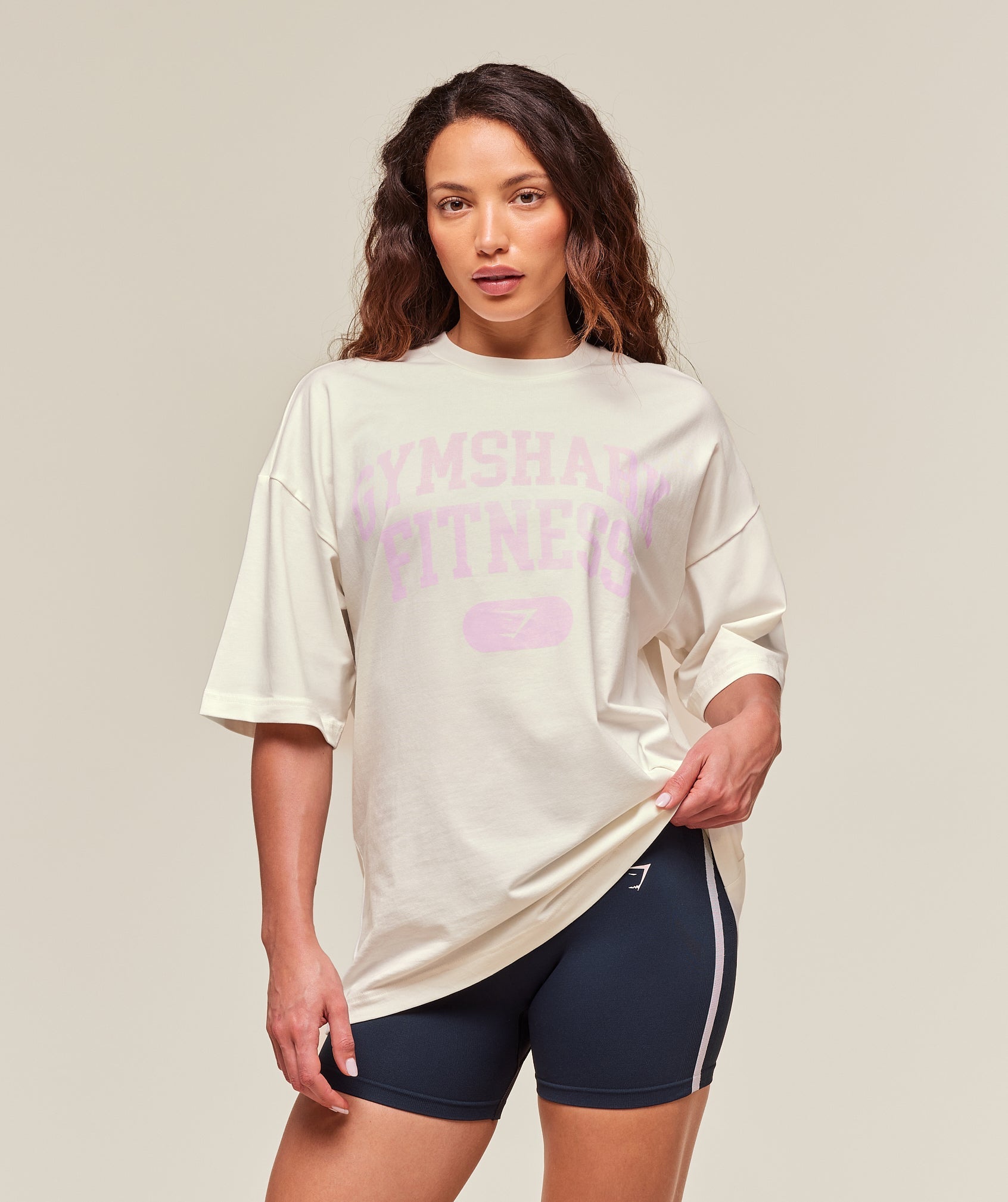 Gymshark Campus Graphic Oversized T-shirt - Soft White