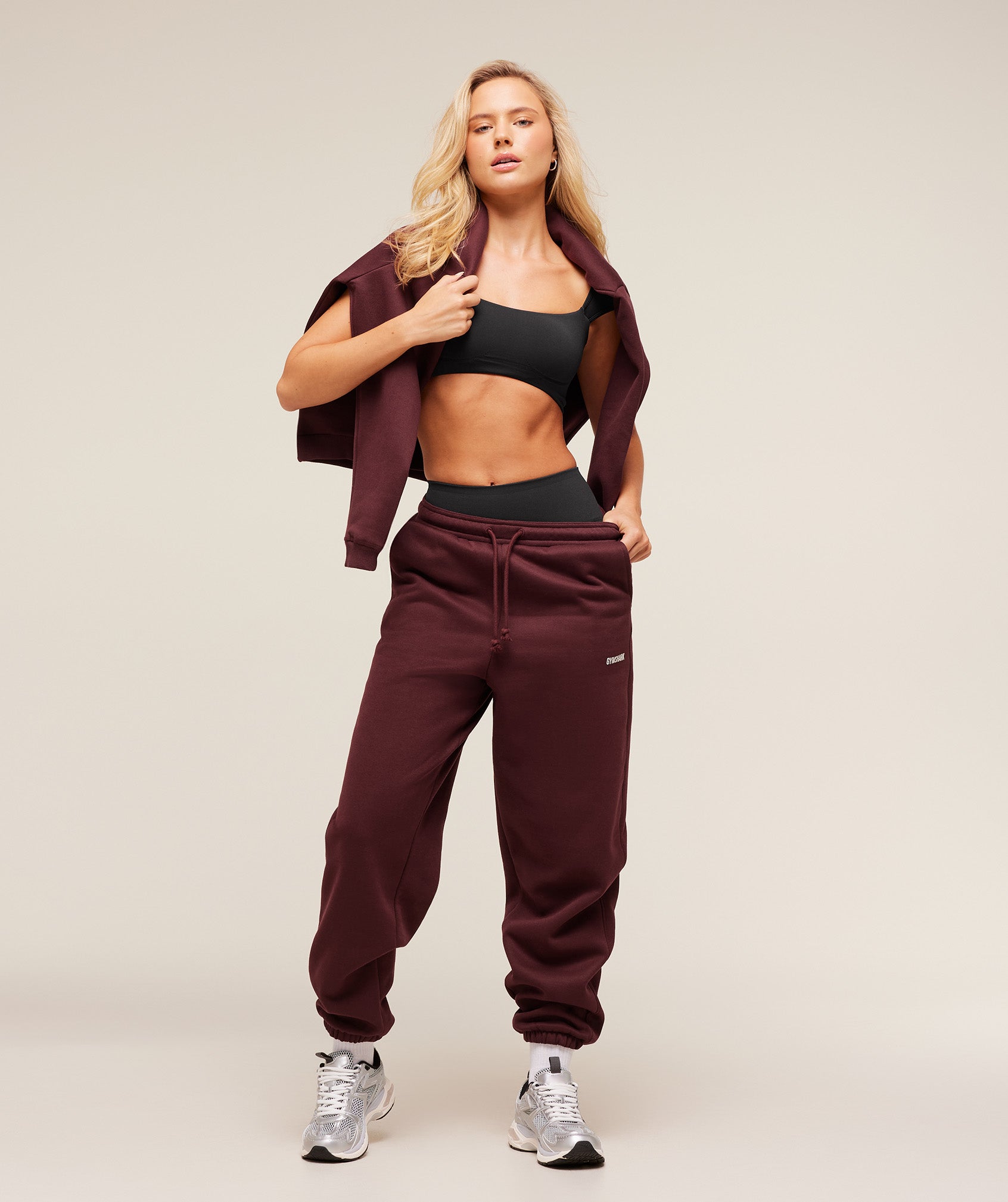 Gymshark Cosy Luxe Cuffed Joggers - Rich Maroon